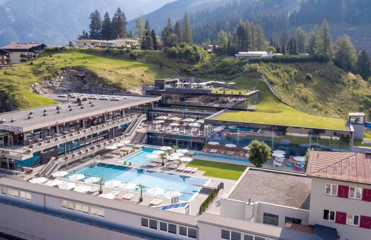 Felsentherme Bad Gastein. Photo von Gerhard Michel.